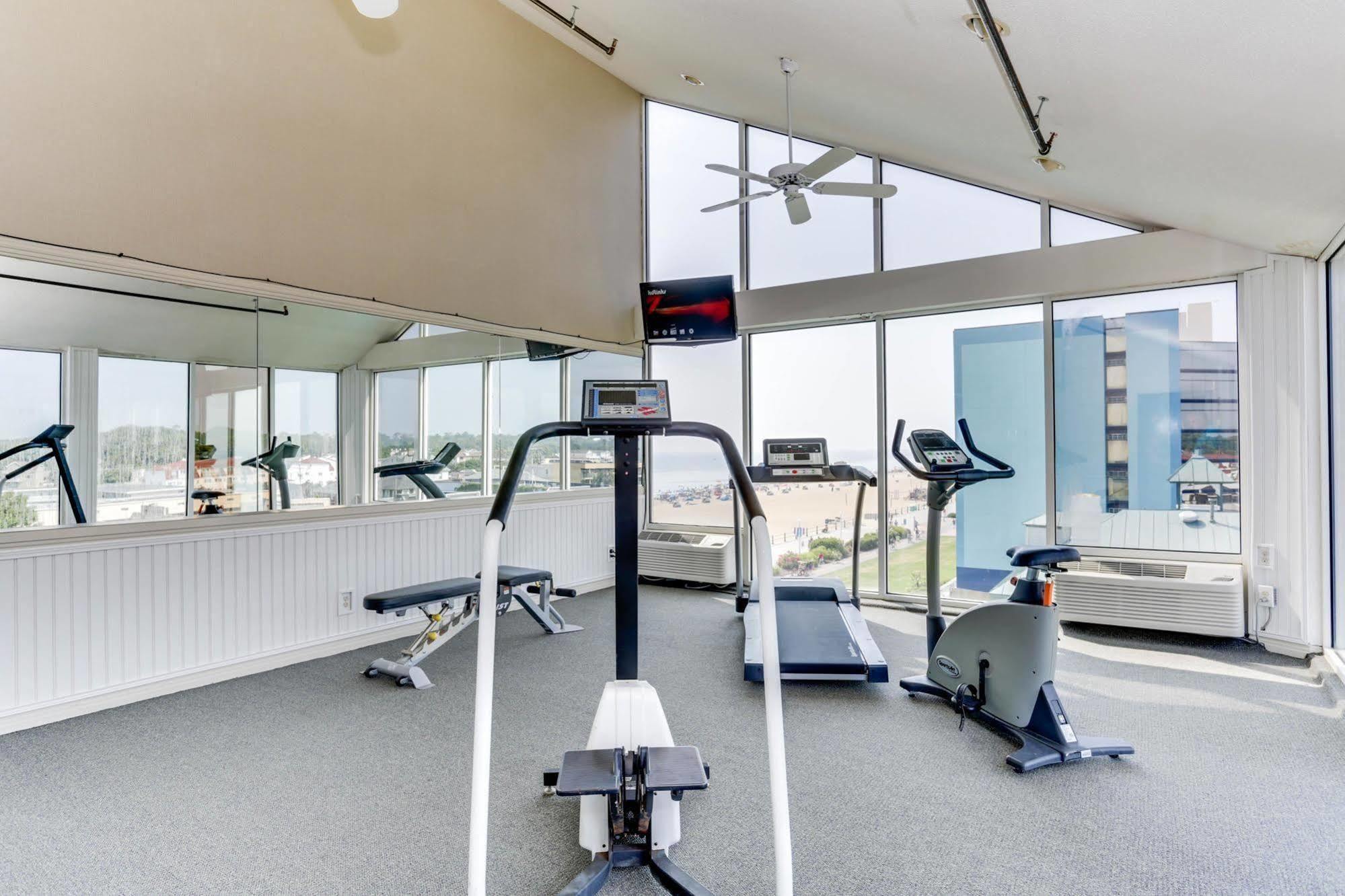 Baymont By Wyndham Virginia Beach Oceanfront エクステリア 写真